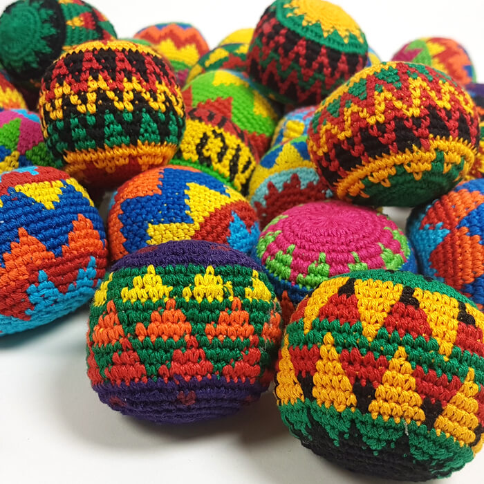 Diabolo Freizeitsport - Fair Trade Jonglierbälle in bunten Farben Diabolo Freizeitsport - Fair Trade Jonglierbälle in bunten Farben